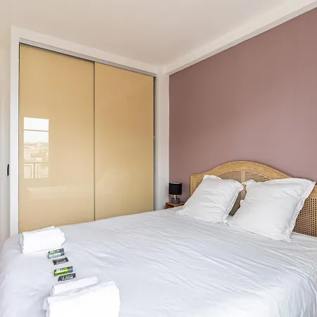 Guestready - Contemporary In The 20th Arr شقة