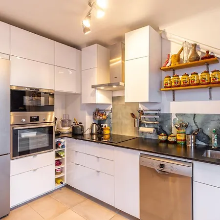 Guestready - Contemporary In The 20th Arr Apartament Paryż